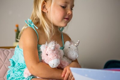 Foto 5 | Foto 5 | Masilla De Peluche Mary Meyer Con Forma De Unicornio, 25 Cm - Venta Internacional.