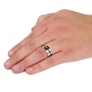 Foto 4 | Foto 4 | Anillo West Coast Jewelry De Plata Con Ranura De Circonita Cúbica Chapada En Negro - Venta Internacional.