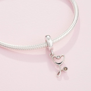 Foto 5 | Foto 5 | Estetoscopio Charm Pandora, Colgante En Forma De Corazón, Plata De Ley - Venta Internacional.