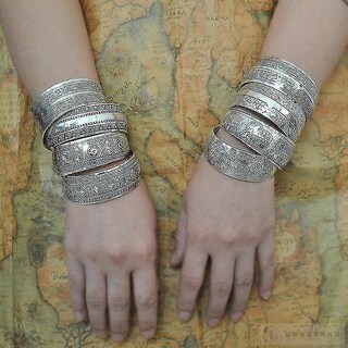 Foto 4 | Foto 4 | Pulsera Huoguo Gypsy Con Forma De Flor Cuadrada Vintage Retro Plateada - Venta Internacional.
