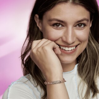 Foto 3 | Foto 3 | Eslabón Pandora Estilo Con Palabra Libertad Recubrimiento Me 749666c00 Línea Pandora Me Auténtica Joyería De Lujo Para Mujer
