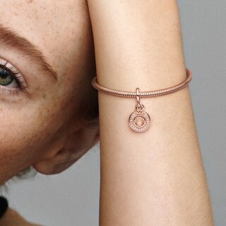 Foto 4 | Foto 4 | Charm Pandora Colgante Corona O Reluciente Con Pavé 14k 789055c01 Baño De Oro 14k Joyería De Lujo Para Mujer Ideal Para Regalo