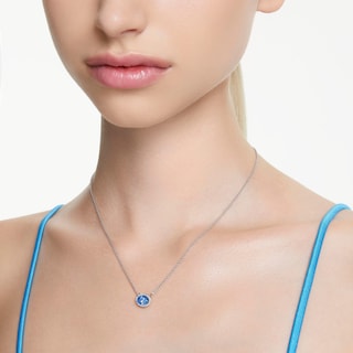 Foto 5 | Foto 5 | Colgante Swarovski Una Con Piedra Azul De Talla Ovalada - Venta Internacional.