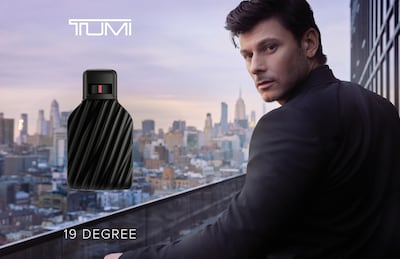 Foto 4 | Foto 4 | Perfume Tumi 19 Degree Bold & Woody Cologne Para Hombre, 100 Ml - Venta Internacional.