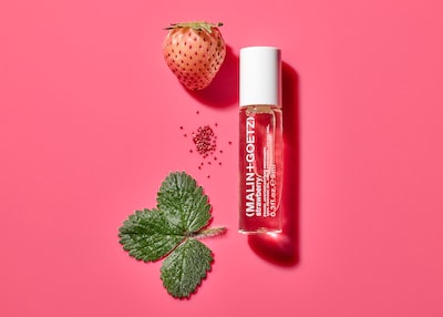 Foto 2 | Foto 2 | Aceite De Perfume Malin + Goetz Strawberry, 9 Ml, Vegano, Libre De Crueldad Animal - Venta Internacional.