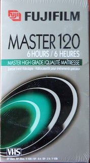 Foto 1 | Foto 1 | Cinta Vhs Fujifilm T120ht Master Grade (paquete De 1) - Venta Internacional.