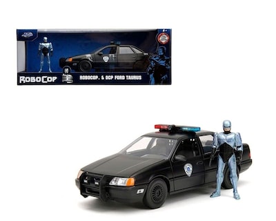 Foto 1 | Foto 1 | Figura De Coche Y Robocop Fundidos A Presión Robocop Por El 35 Aniversario - Venta Internacional.