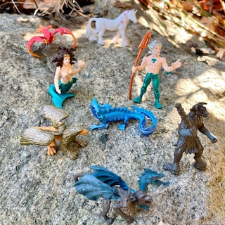 Foto 2 | Foto 2 | Figuras De Juguete Safari Ltd. Mythical Realm Toob 8 Mini De 3 Años O Más - Venta Internacional.