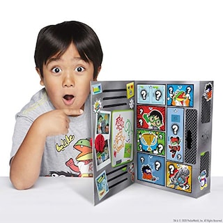 Foto 2 | Foto 2 | Novelty Just Play Ryan's World Red Titan Locker Surprise 3+ - Venta Internacional.