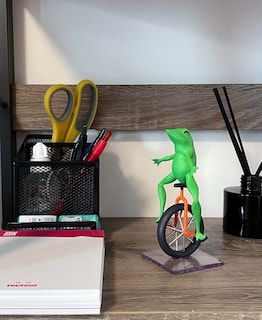 Foto 5 | Foto 5 | Figura De Vinilo Youtooz Dat Boi Memes Frog De 12,4 Cm De Altura - Venta Internacional.