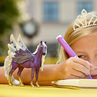 Foto 3 | Foto 3 | Figura Schleich Bayala Star Unicorn Flying Pegasus Morada - Venta Internacional.
