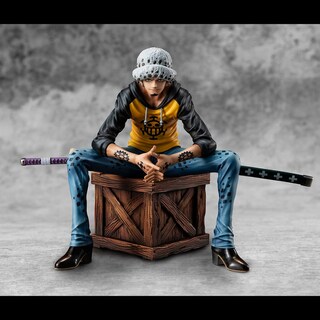 Foto 2 | Foto 2 | Figura De Colección Megahouse One Piece Trafalgar Law - Venta Internacional.