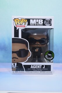 Foto 1 | Foto 1 | Figura De Vinilo Funko Men In Black Agent J Pop Movies #718 - Venta Internacional.