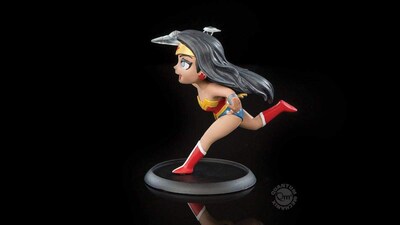 Foto 4 | Foto 4 | Figura Qmx Wonder Woman Q-fig De 9 Cm Con Burbuja De Diálogo Para Pizarra Blanca - Venta Internacional.
