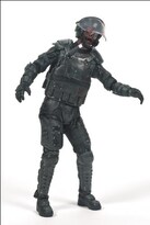 Figura Amc The Walking Dead Series 4 Riot Gear Zombie - Venta Internacional