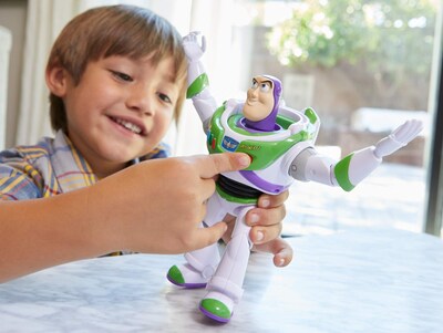 Foto 2 | Foto 2 | Figura de Acción Mattel Disney Pixar Toy Story 4 Buzz Lightyear - Venta Internacional