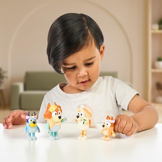 Foto 5 | Foto 5 | Figura Bluey Wedding Time con Uncle Rad y Frisky 4 Piezas - Venta Internacional
