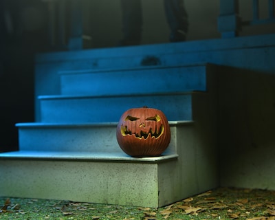 Foto 8 | Foto 8 | Figura Neca Ultimate Action Figure Halloween Ends: Michael Myers
