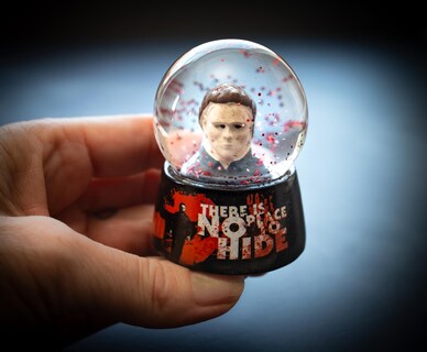 Foto 4 | Foto 4 | Bola De Nieve Toynk Halloween Michael Myers No Tiene Dónde Esconderse - Venta Internacional.