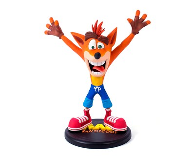 Foto 1 | Foto 1 | Figura First 4 Figures: Crash Bandicoot - Estatua 9 Pulgadas