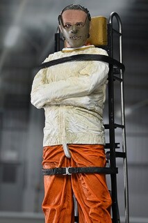 Foto 5 | Foto 5 | Neca – The Silence Of The Lambs – Dr. Hannibal Lecter (masked) – Figura De Acción A Escala 7''