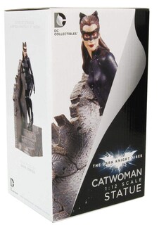 Foto 2 | Foto 2 | Figura DC Comics Dark Night Catwoman-Venta Internacional