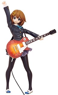 Foto 1 | Foto 1 | Figura Banpresto K-on Sq Escuela Secundaria Yui Hirasawa Sakura - Venta Internacional.