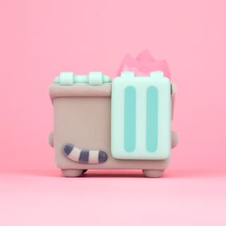 Foto 4 | Foto 4 | Figura De Vinilo 100% Suave Pusheen Dumpster Fire Con Cuerpo Flocado - Venta Internacional.