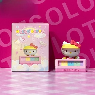 Foto 2 | Foto 2 | Figura Hello Kitty - Venta Internacional