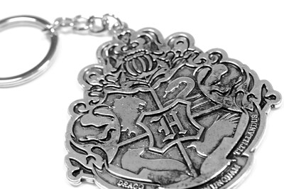 Foto 4 | Foto 4 | Llavero Seven20 Con El Auténtico Escudo De Harry Potter De Hogwarts 7 6 Cm - Venta Internacional.