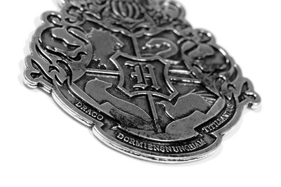Foto 5 | Foto 5 | Llavero Seven20 Con El Auténtico Escudo De Harry Potter De Hogwarts 7 6 Cm - Venta Internacional.