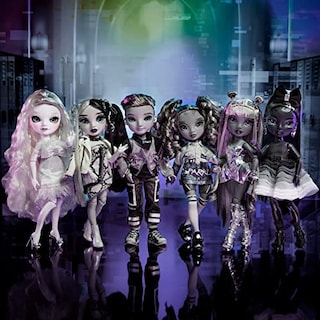 Foto 5 | Foto 5 | Venta Internacional- Rainbow High Shadow Series 1 Ash Silverstone- Muñeca De Moda Para Niño En Escala De Grises