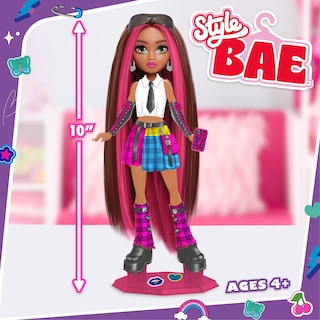 Foto 5 | Foto 5 | Muñeca Moderna Just Play Style Bae Kenzie De 25 Cm Con 28 Piezas - Venta Internacional.