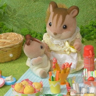 Foto 3 | Foto 3 | Figuras De Muñecas Coleccionables Calico Critters Walnut Squirrel - Venta Internacional.