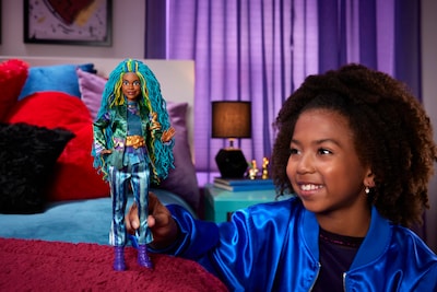 Foto 2 | Foto 2 | Muñeca De Moda Mattel Disney Descendants Uliana Con Ropa - Venta Internacional.