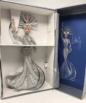 Muñeca Barbie Mattel Bob Mackie Lady Liberty 26934 - Venta Internacional.