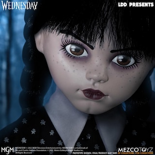 Foto 5 | Foto 5 | Doll Mezco Ldd Presents Wednesday En Blanco Y Negro, 100% Plástico - Venta Internacional.