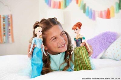 Foto 2 | Foto 2 | Muñeca Elsa Cantante De Frozen De Toy Mattel De Disney Con Atuendo Exclusivo - Venta Internacional.