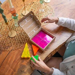 Foto 4 | Foto 4 | Set De Construcción Magnética Magna-tiles Color Shop Neon, 20 Piezas - Venta Internacional.
