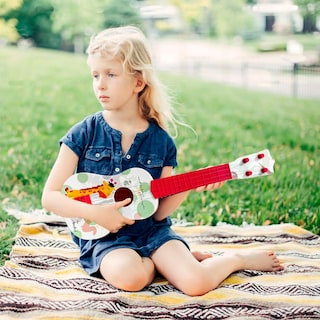 Foto 7 | Foto 7 | Guitarra De Juguete Infantil Blanca Con Rojo Con Cuerdas Y Plumilla Diseño De Animales