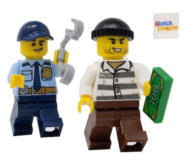 Foto 1 | Foto 1 | Minifigura Lego City: Oficial De Policía Persiguiendo A Un Ladrón - Venta Internacional