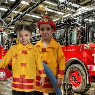 Foto 4 | Foto 4 | Traje de Bombero con Casco para Niñas y Niños