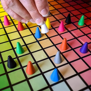 Foto 6 | Foto 6 | Juego de Mesa Hues and Cues Vibrant Colour Adivinando - Venta Internacional