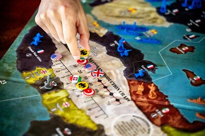 Foto 7 | Foto 7 | Juego de Mesa Renegade Axis & Allies - Venta Internacional