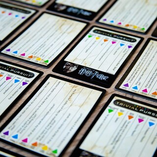 Foto 3 | Foto 3 | Juego de Preguntas y Respuestas Usapoly Trivial Pursuit Edición Harry Potter - Venta Internacional