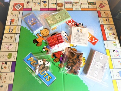 Foto 1 | Foto 1 | Juego De Mesa Usaopoly Peanuts Monopoly Con Fichas Coleccionables - Venta Internacional.