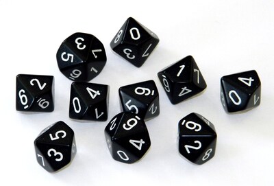 Foto 1 | Foto 1 | Juego De Dados Chessex, Negro Opaco Con Diez Caras Blancas, Dado D10 - Venta Internacional.
