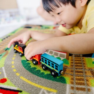 Foto 2 | Foto 2 | Alfombra Activity Play Melissa & Doug Round The Rails Con 3 Vagones - Venta Internacional.