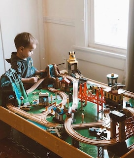 Foto 5 | Foto 5 | Set De Tren Y Mesa Kidkraft Waterfall Mountain Con 120 Piezas - Venta Internacional.