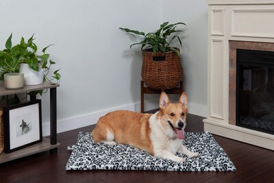 Foto 5 | Foto 5 | Cama Para Gatos Furhaven Thermanap, Autocalentable, Lavable, Diseño De Leopardo De Las Nieves - Venta Internacional.